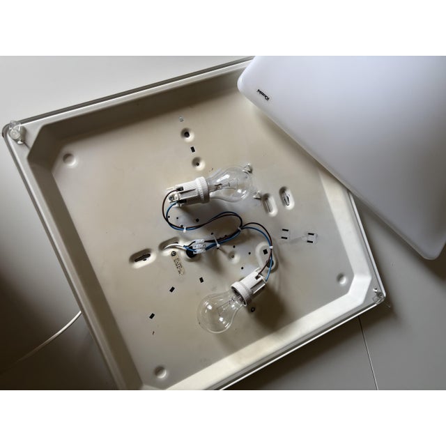 White Large Dada Wall or Ceiling Lamp from iGuzzini, Italy, 1970s For Sale - Image 8 of 9