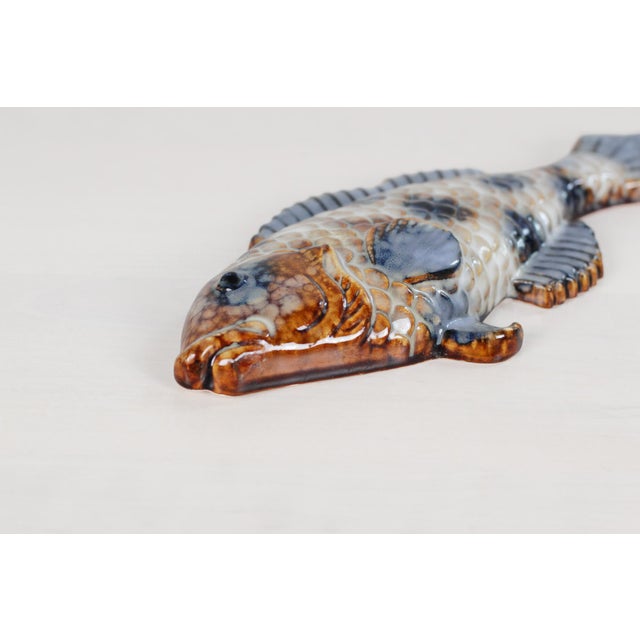 Set of 3 Mid-Century French Majolica Fish Wall Plaques | Mid-Century Vallauris Pottery For Sale - Image 11 of 18