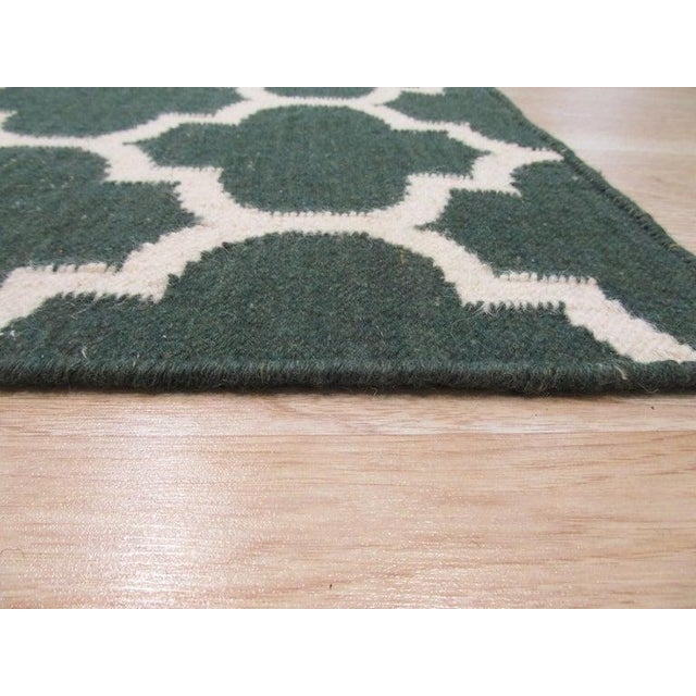 Contemporary 9x12 Green Flat Weave Wool Lattice Trellis Geometric Modern Carpet Rug For Sale - Image 3 of 6