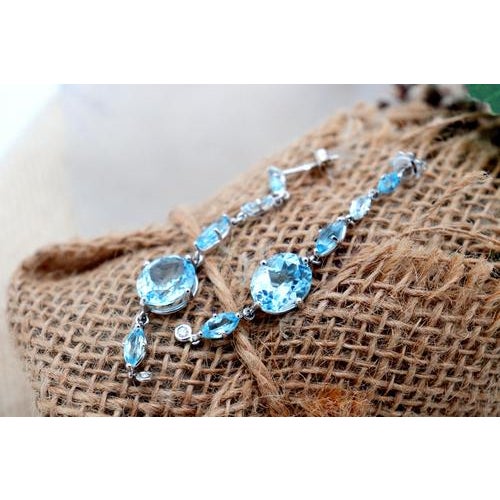 18 Karat Gold Earrings with Cut Aquamarines, Set of 2 For Sale - Image 5 of 7