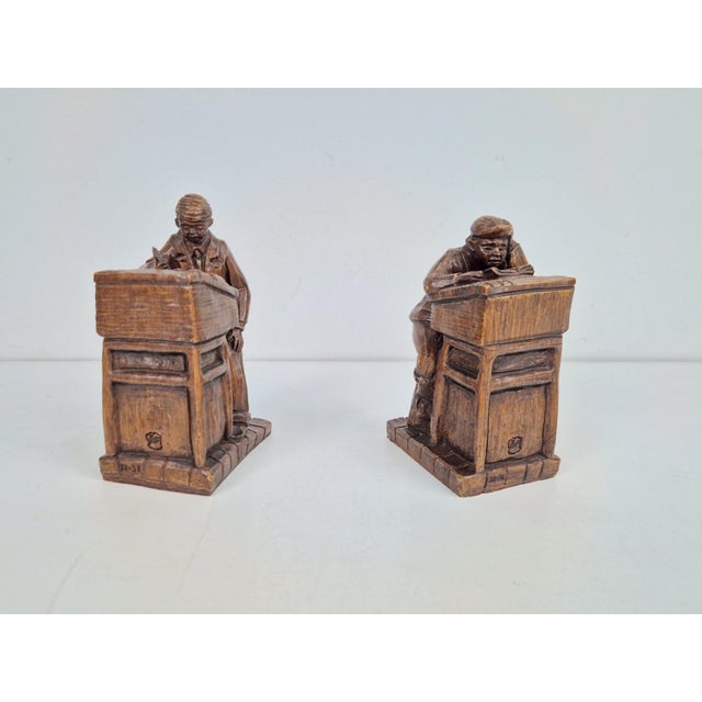 Resin Teacher and Student Bookends from Henzo, 1950s, Set of 2 For Sale - Image 10 of 11