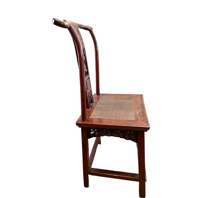 Chinese Antique Lady's Red Lacquer Chair From Shanxi Province With a Didactic Message For Sale - Image 3 of 18