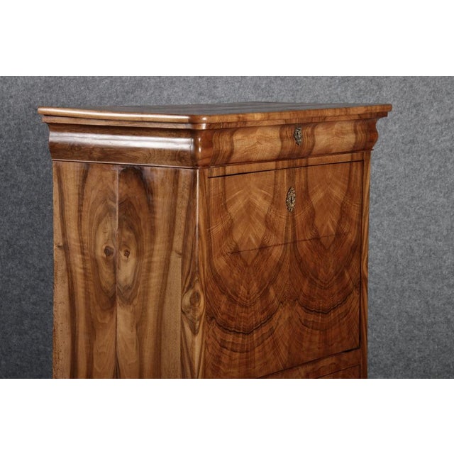 Antique Biedermeier Louis Phillipe Secretaire in Walnut, 1840 For Sale - Image 16 of 18