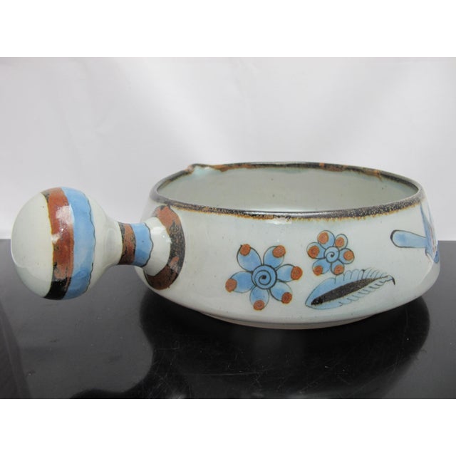 Ceramic Ken Edwards El Palomar Blue Bird Tonala Mexico Folk Art Pottery Casserole For Sale - Image 7 of 11