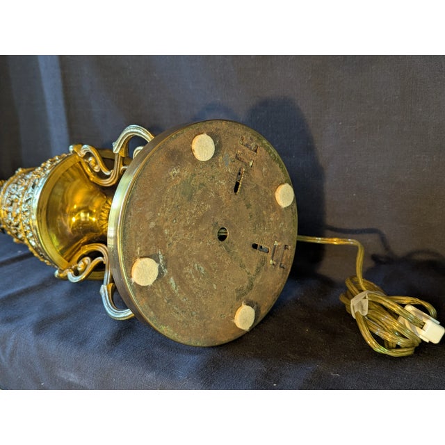 Mid 19th Century Pair of Bronze Repoussée Oil Lamps For Sale - Image 4 of 6