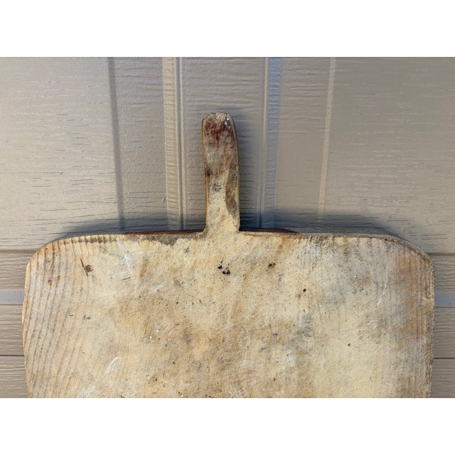 Late 19th Century French Country Rustic Wooden Bread Board For Sale - Image 9 of 11