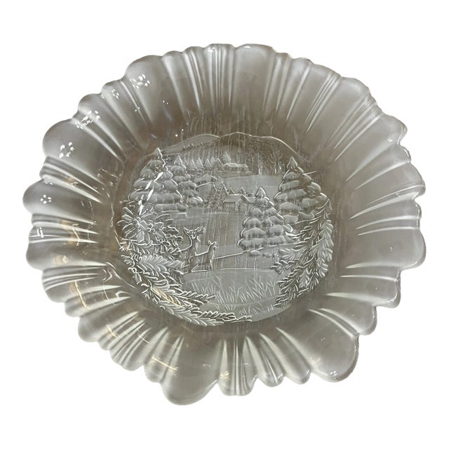 1990s Mikasa Frosted Crystal Glass Holiday Winter Dreams Serving Bowl For Sale