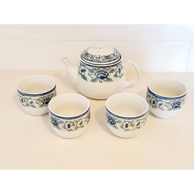Vintage Tea Pot With Strainer & 4 Cups For Sale - Image 11 of 11