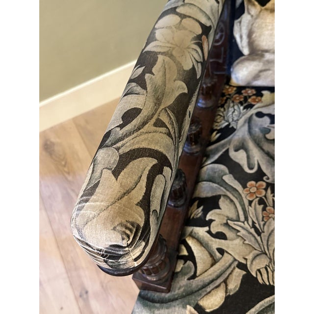 Beautiful antique Victorian mahogany armchair in good condition. The entire internal upholstery was completely renewed a...