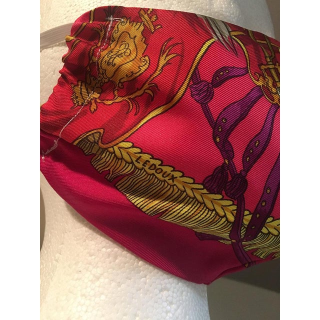 Handmade Vintage Hermes Caparacon de la France et de L'Inde Silk Scarf Face Mask For Sale - Image 9 of 10