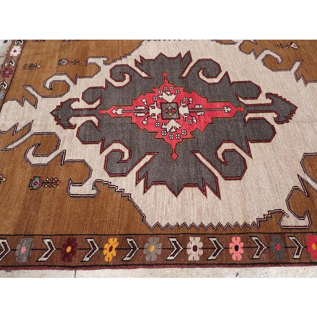 Mid 20th Century Galerie Shabab Collection Mid-20th Century Turkish Anatolian Room Size Carpet For Sale - Image 5 of 8
