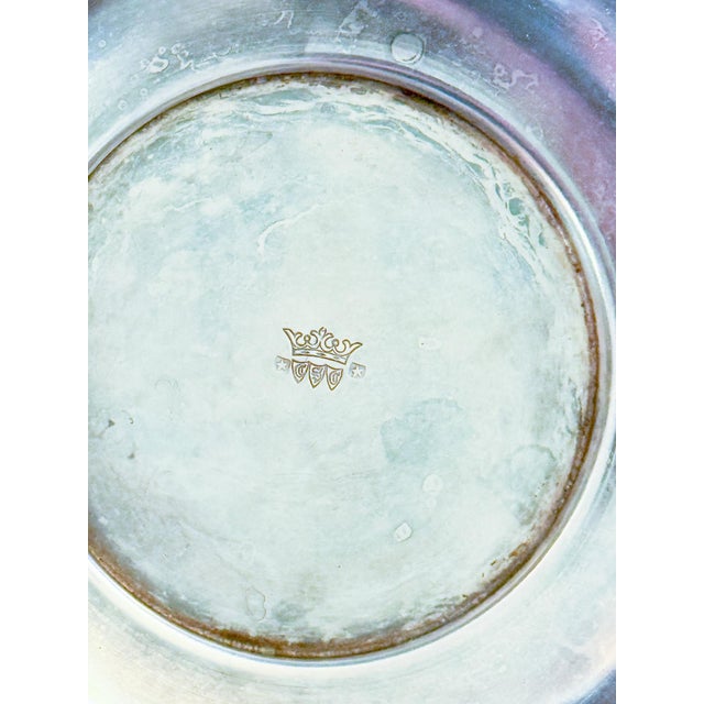 Vintage English Regency Silverplate Trophy Urn Twin Handle Champagne Ice Bucket For Sale - Image 10 of 10