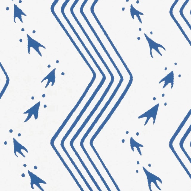 This listing is for a wallpaper sample only. If you'd like to purchase this wallpaper, please click here:...