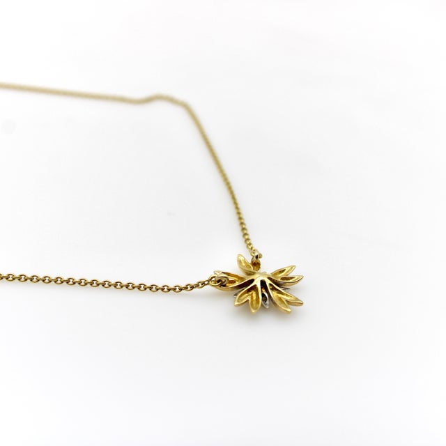 1950s French 18k Gold Mid-Century Flower Pendant Necklace With Diamonds For Sale - Image 10 of 10