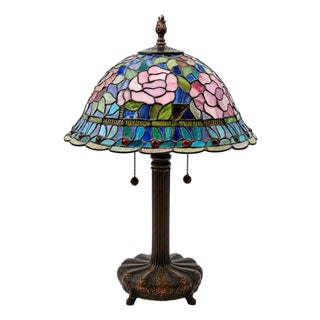 1980s Dale Tiffany Inc Stained Leaded Glass Lamp For Sale