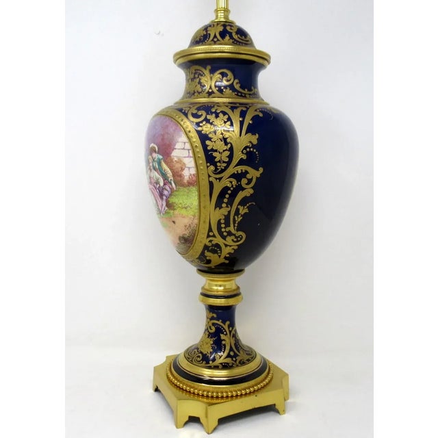 French French Sèvres Porcelain Watteau Scene Ormolu Cobalt Blue Table Lamp 19th Century For Sale - Image 3 of 11