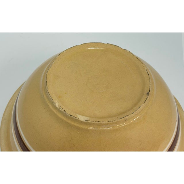 Brown and White Stripe Yelloware Bowl For Sale - Image 4 of 4