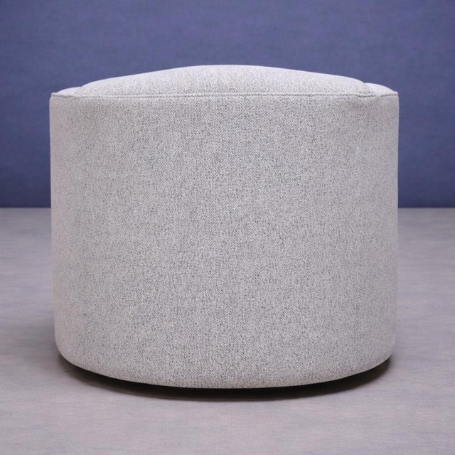 Franklin Swivel Chair (Grade A) For Sale - Image 4 of 4