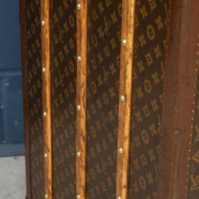 Wardrobe Trunk in Monogram Canvas from Louis Vuitton, France, 1950s For Sale - Image 9 of 18