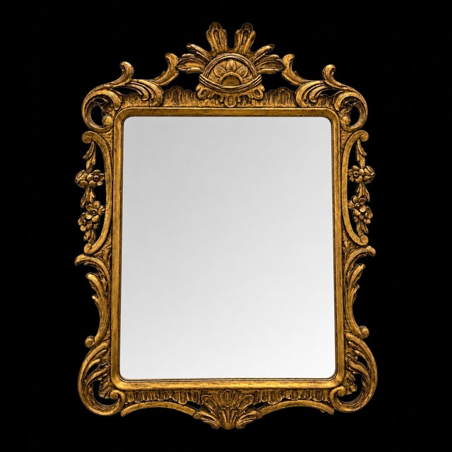 Mid-Century Italian Giltwood & Composition Rococo Revival Sunburst Center Crest For Sale - Image 4 of 8