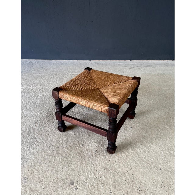 French Country Oak and Rush Ottoman, France, 1940s For Sale - Image 11 of 18
