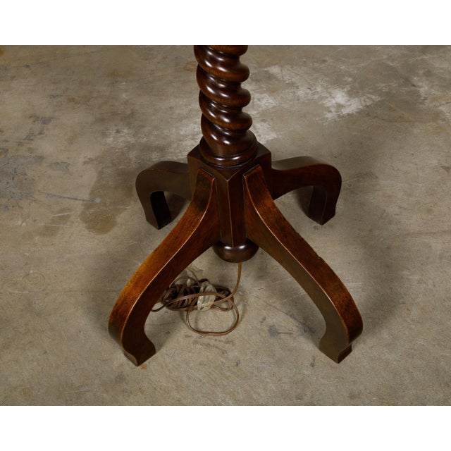 Early 20th Century Early 20th Century English Turn of the Century Walnut Barley Twist Floor Lamp with Two Lights For Sale - Image 5 of 9