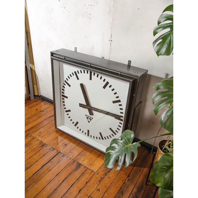 Industrial Huge Light-Up Station Clock by Pragotron, 1960s For Sale - Image 3 of 16