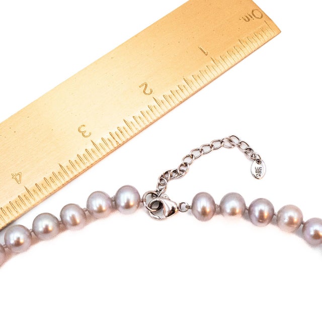 Vintage 18 to 20-Inch Cultured 9.15mm Grey Baroque Pearl Necklace With 925 Clasp For Sale - Image 4 of 5