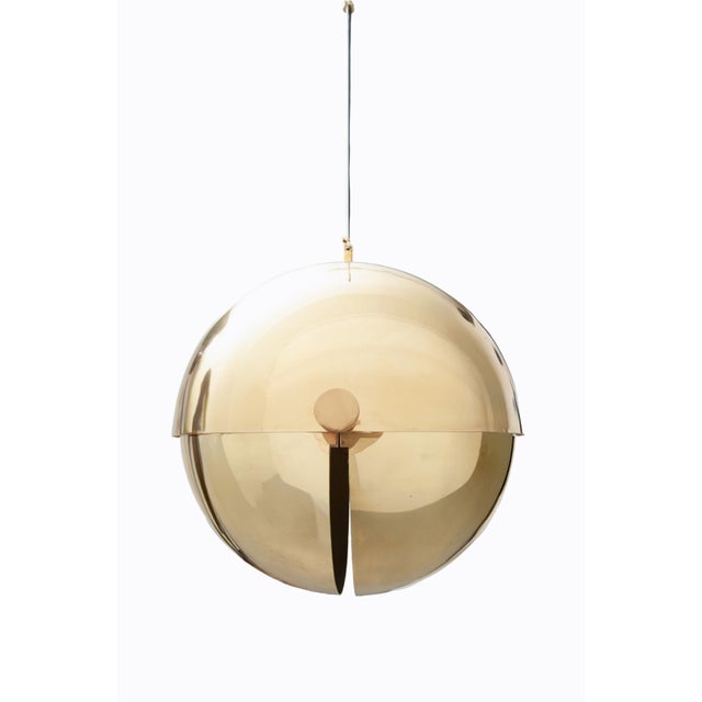 Golden Brass Lamp from Vereinigte Werkstätten München, 1960s, in Very Good conditions. Designed 1960 to 1969 I have...