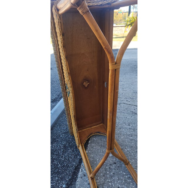 Beige Vintage Wicker Console Table Beautiful Diamond Design Moss Green Paint For Sale - Image 8 of 11