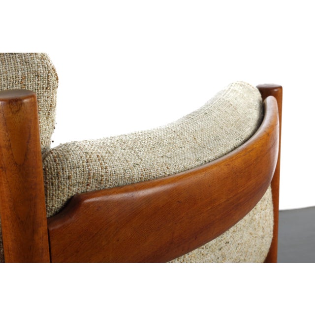 1960s Mid Century Danish Modern Lounge Chair in Solid Old Age Teak by Jydsk Mobelvaerk For Sale - Image 5 of 6