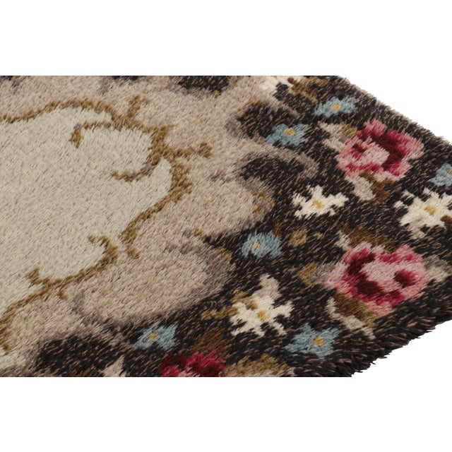 Mid-Century Modern Vintage Swedish Rya Scandinavian Rug, Medallion and Floral Borders- Rug & Kilim For Sale - Image 3 of 7