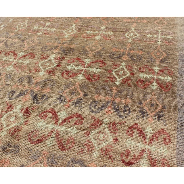 Vintage Turkish Carpet With All-Over Design Set on Light Taupe Field 3'9"x5'10" For Sale - Image 4 of 6