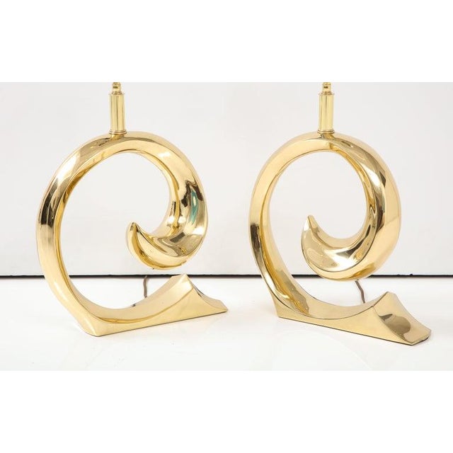 1970s Pair of Polished Brass Pierre Cardin Logo Lamps by Erwin Lambeth For Sale - Image 5 of 10
