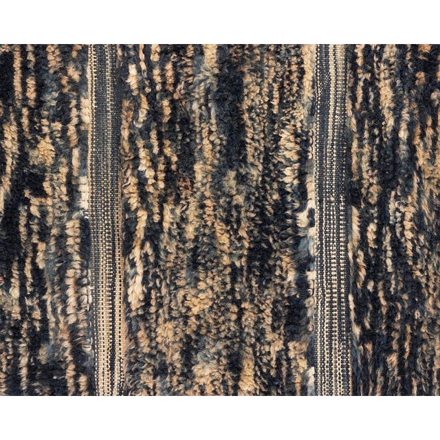 Textile Two-Tone Ombré Diamond Hand-Knotted Wool Rug | 9'9" X 6'11" | One of a Kind For Sale - Image 7 of 7