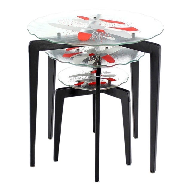 Art Glass Scallop Edge Bowl Tray Top Tapered Leg Stackable Nesting Side Table For Sale