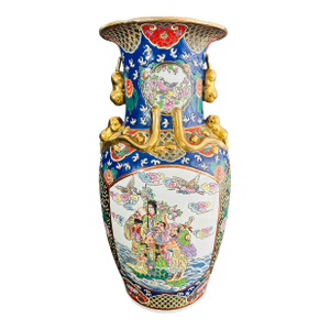 Vibrant Vintage 1970s Chinese Famille Rose Medallion Floor Vase | Chinoiserie Grand Decor With Foo Dog Handles