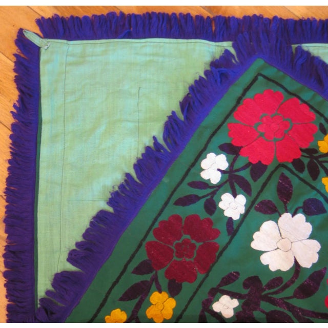 Dark Green Vintage Suzani Embroidery For Sale - Image 4 of 4