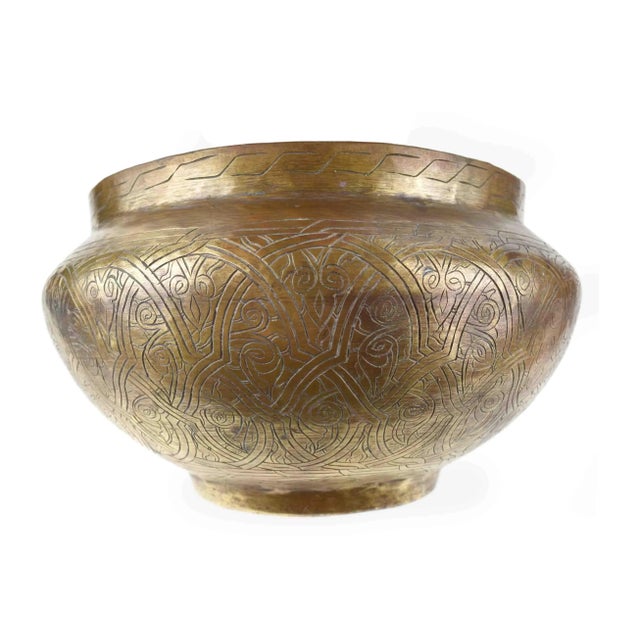 Early 20th Century Hand Made Brass Engraved Pot Jardiniere Planter Vase For Sale - Image 4 of 11