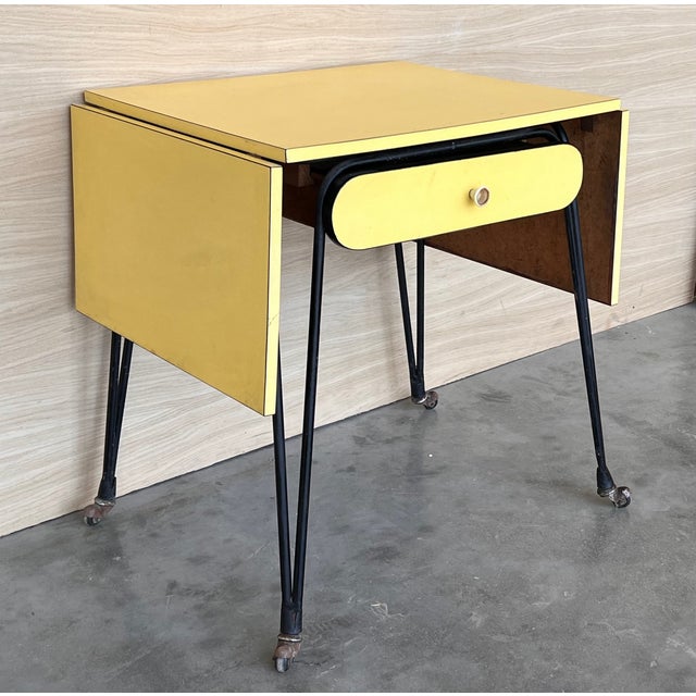 20th Century Yellow Formica Children's School Desk With Two Leaves For Sale - Image 6 of 12
