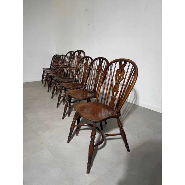Antique Windsor Chairs in Wood, Set of 8 For Sale - Image 5 of 10
