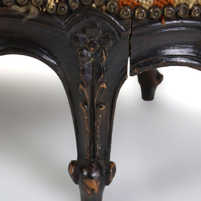 Antique Louis XIV Style Carved Walnut Tapestry Long Footstool C1890 For Sale - Image 13 of 15