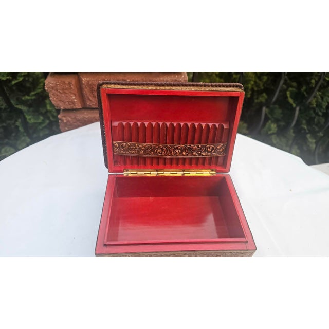 Brown Don Quixote Wooden Box Covered with Embossed Leather for Cigars and Cigarillos, 1950s For Sale - Image 8 of 12