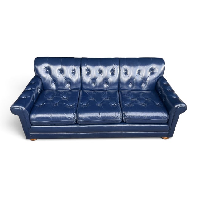 1960s Hollywood Regency Navy Blue Button-Tufted Leather Sofa For Sale - Image 4 of 13