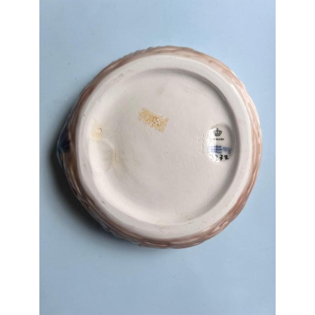 Type 3277 Lobster Bowl by Erik Nielsen for Royal Copenhagen For Sale - Image 6 of 8