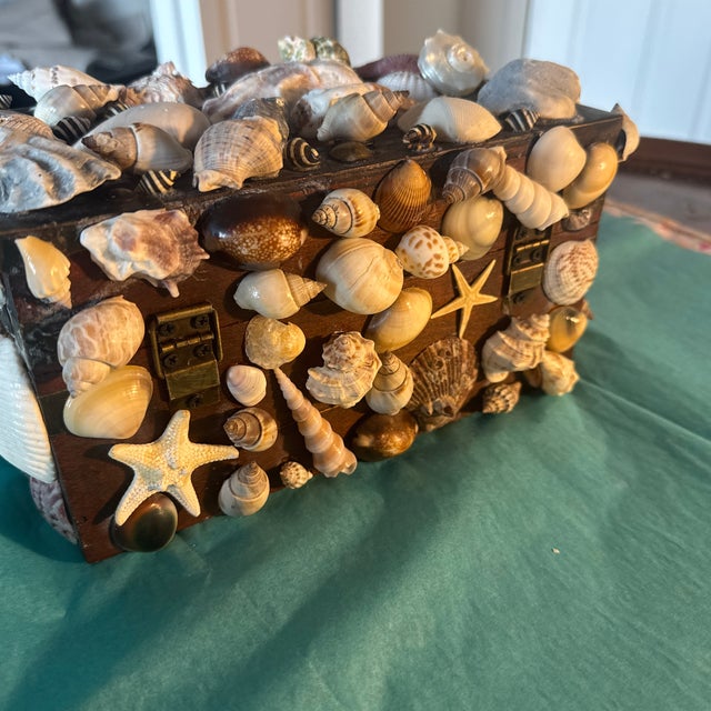 Coastal Handmade Seashell Encrusted Wooden Trinket Box - Coastal Nautical Decor Jewelry Chest For Sale - Image 3 of 10
