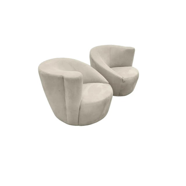 Vintage Vladimir Kagan Nautilus Swivel Lounge Chairs Boucle Fabric - Pair For Sale - Image 4 of 6