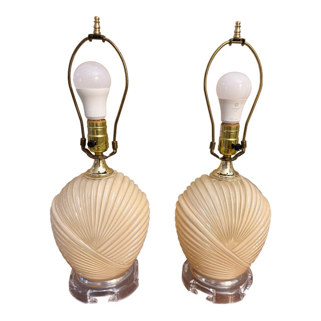 1980s Postmodern Novelty Crystal Corp. Shell Grotto Glass & Lucite Table Lamps - A Pair For Sale