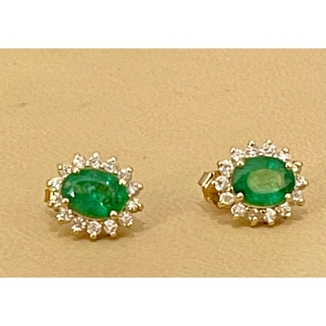 4 Ct Oval Shape Emerald & 1.5 Ct Diamond Post Back Earrings 14 Karat Yellow Gold For Sale - Image 18 of 18