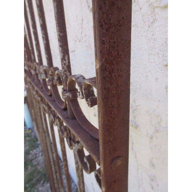 Antique Victorian Iron Gate For Sale In Philadelphia - Image 6 of 7
